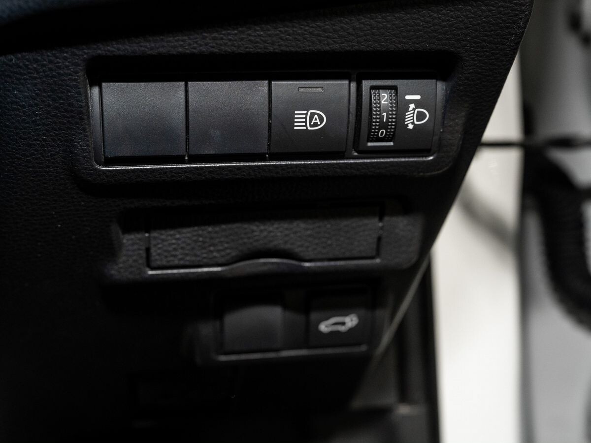 Toyota Corolla Cross 2022 - фото автомобиля