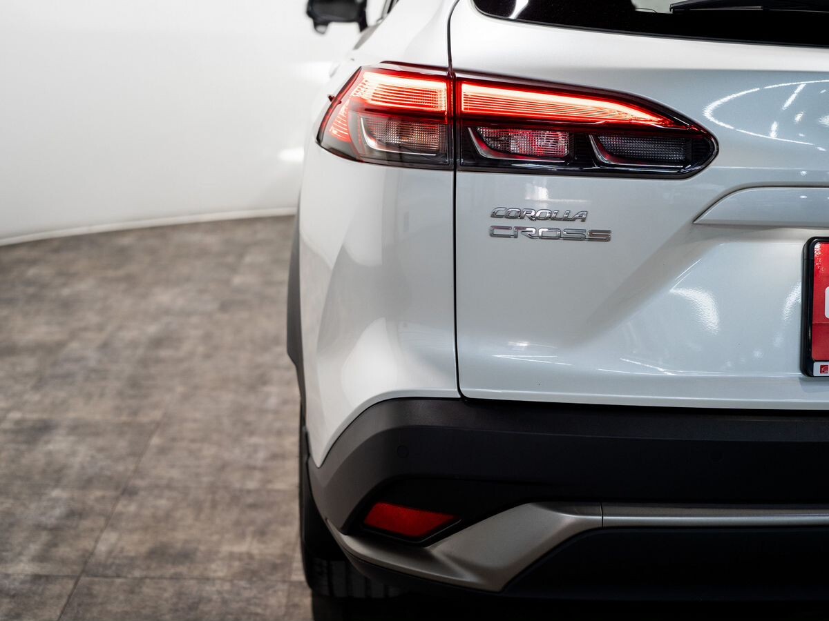 Toyota Corolla Cross 2022 - фото автомобиля