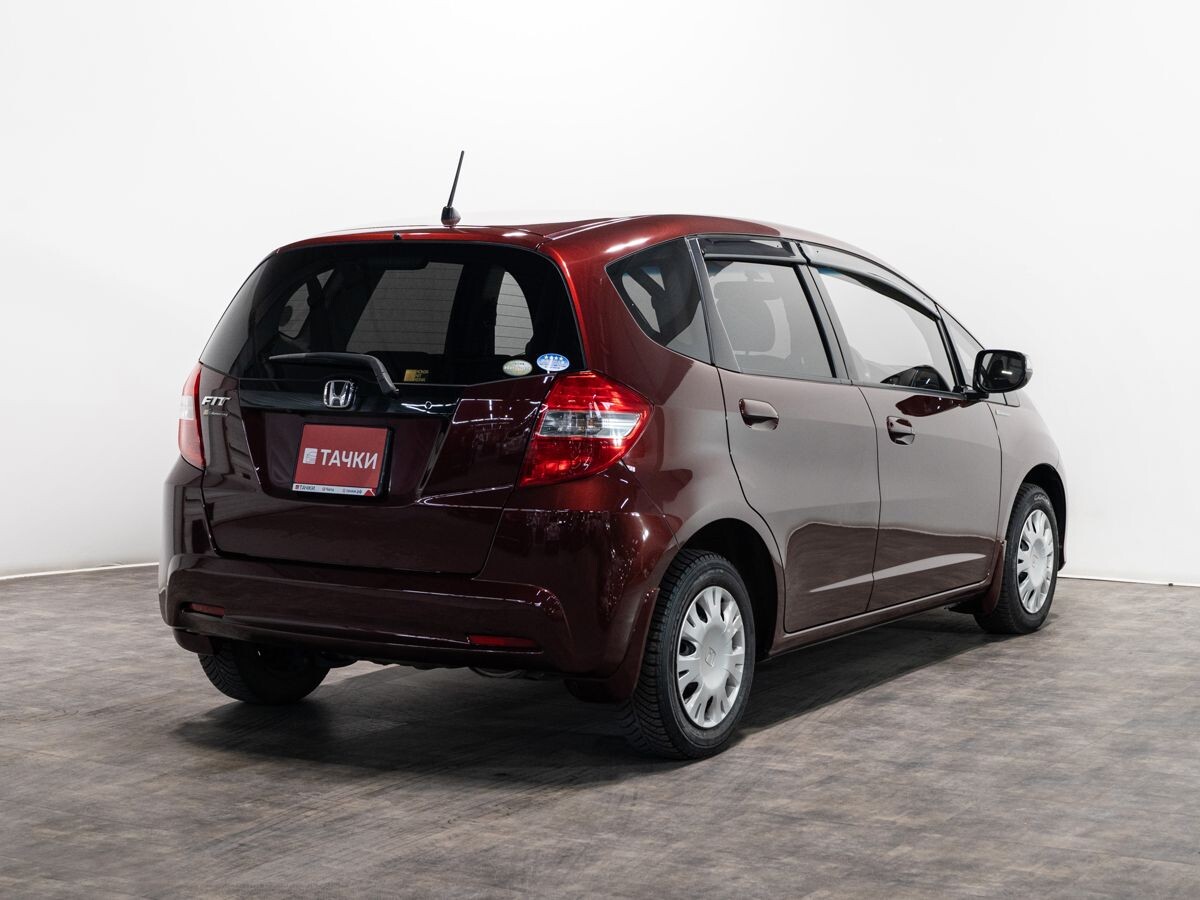 Honda Fit 2011 - фото автомобиля
