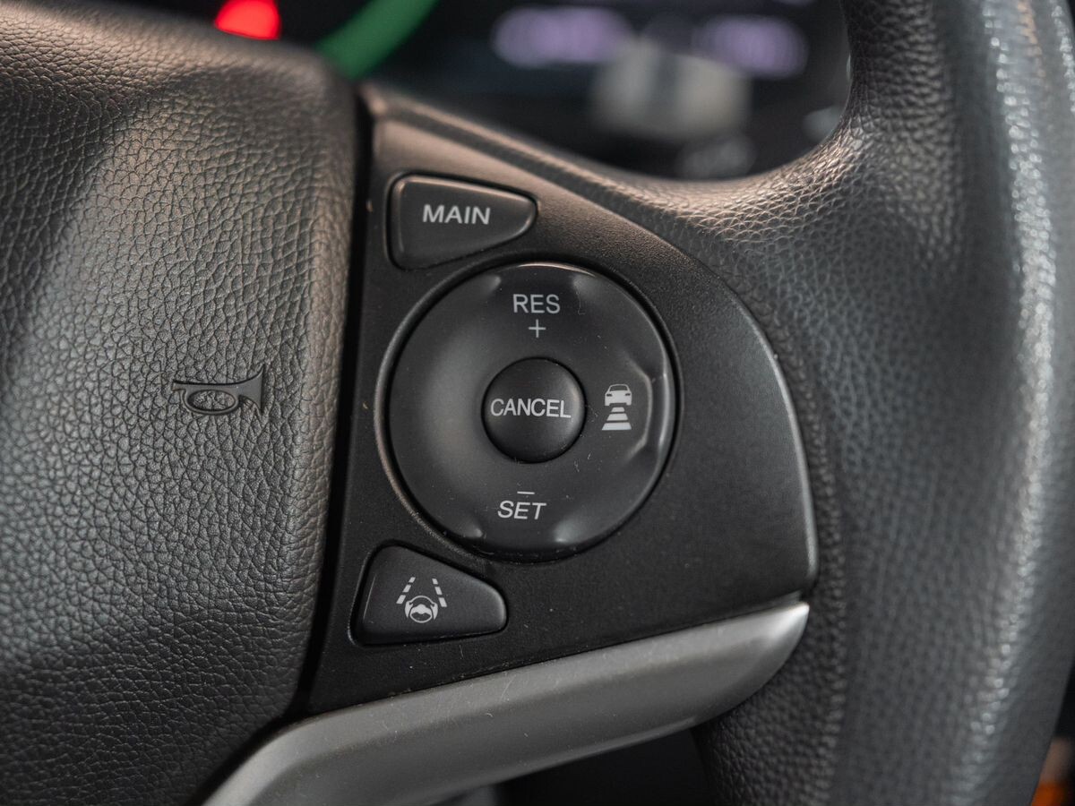 Honda Shuttle 2018 - фото автомобиля