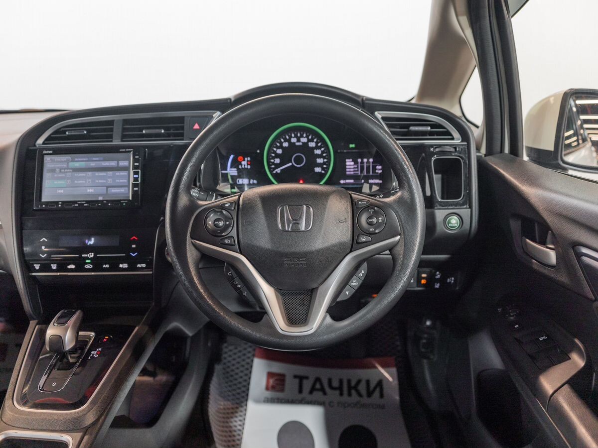 Honda Shuttle 2018 - фото автомобиля
