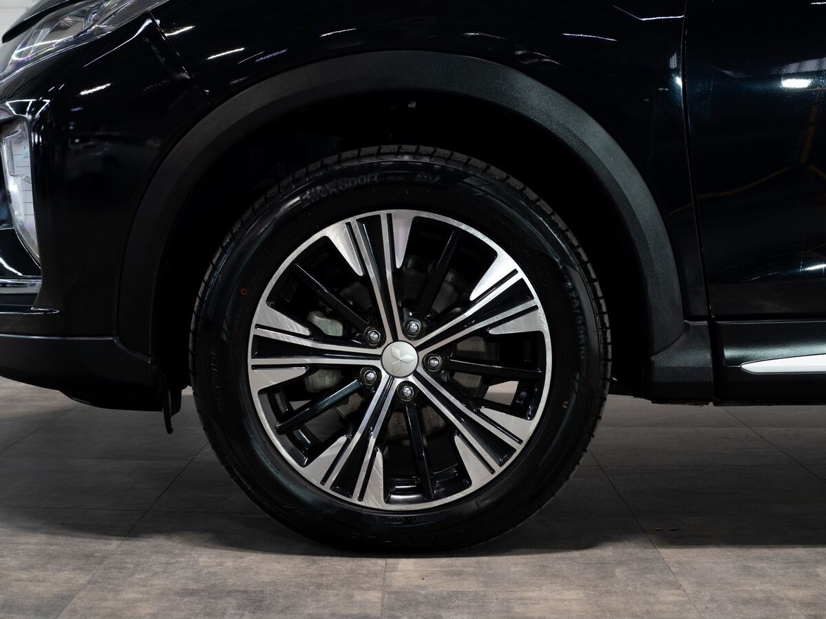 Mitsubishi Eclipse Cross 2018 - фото автомобиля