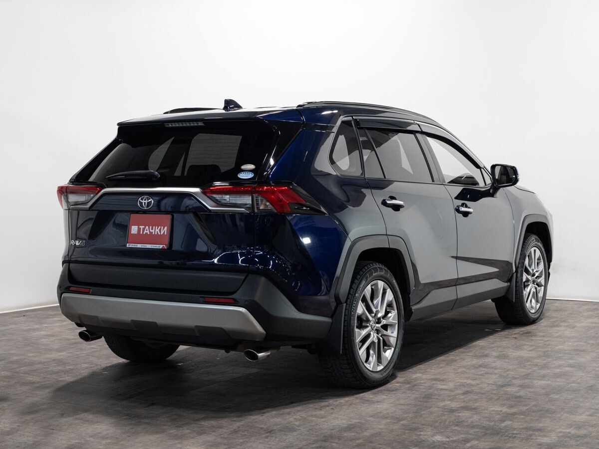 Toyota RAV4 2019 - фото автомобиля