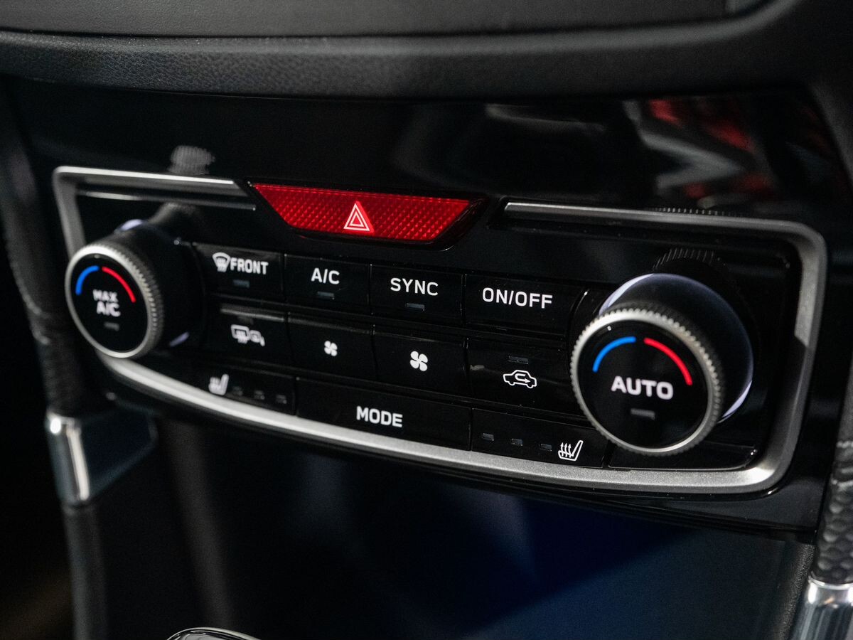 Subaru Forester 2020 - фото автомобиля