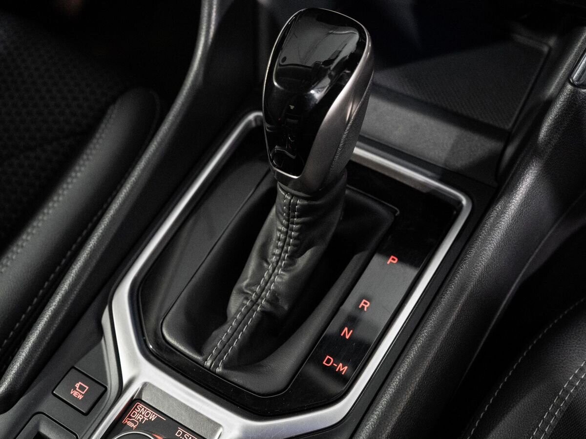 Subaru Forester 2020 - фото автомобиля