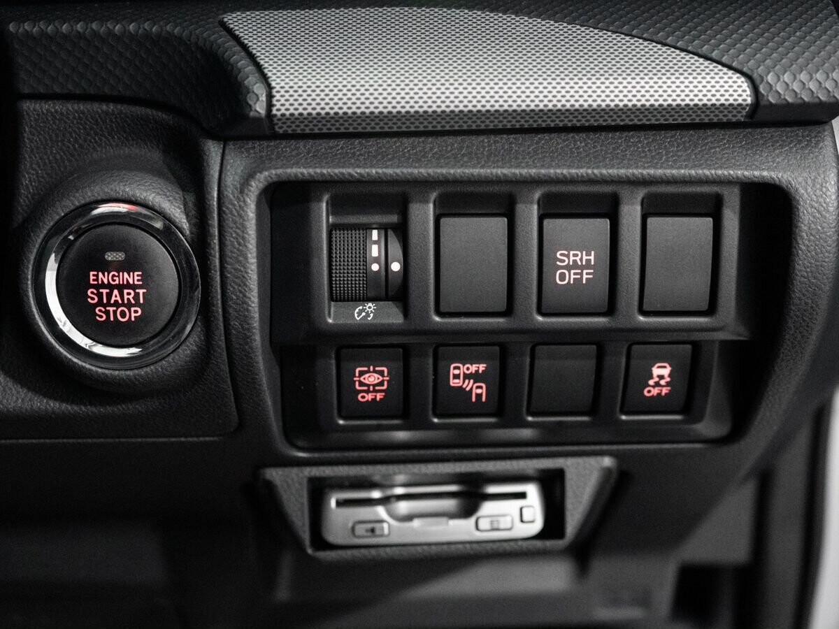 Subaru Forester 2020 - фото автомобиля