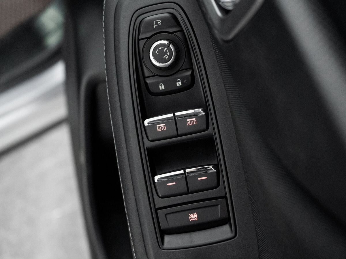 Subaru Forester 2020 - фото автомобиля