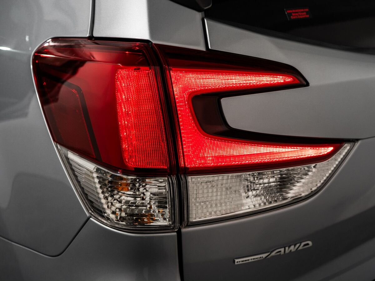 Subaru Forester 2020 - фото автомобиля