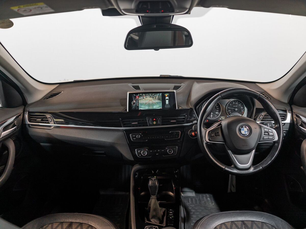 BMW X1 2016 - фото автомобиля