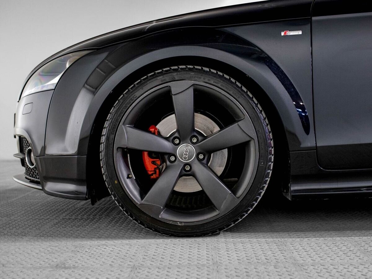 Audi TT 2012 - фото автомобиля