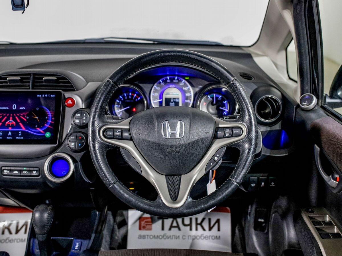 Honda Fit 2012 - фото автомобиля