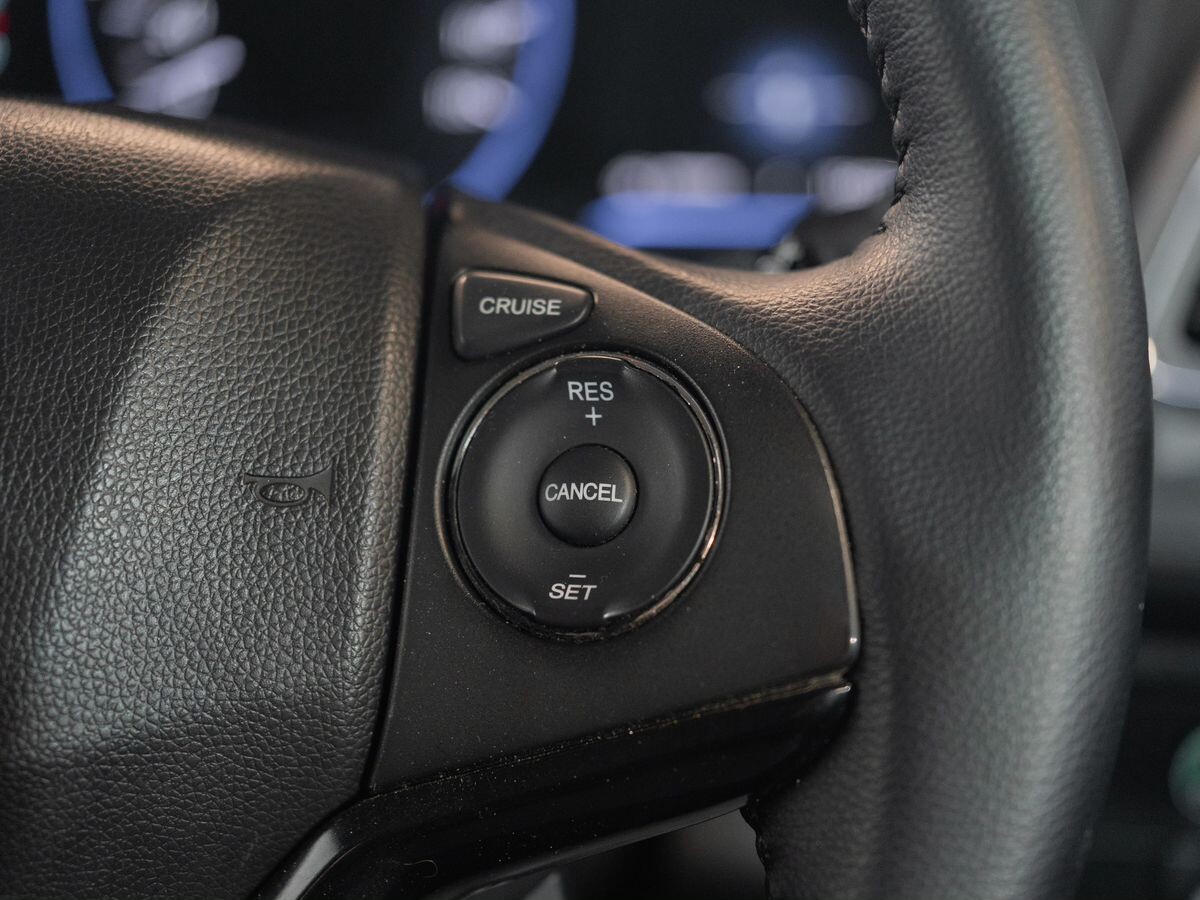 Honda Vezel 2014 - фото автомобиля