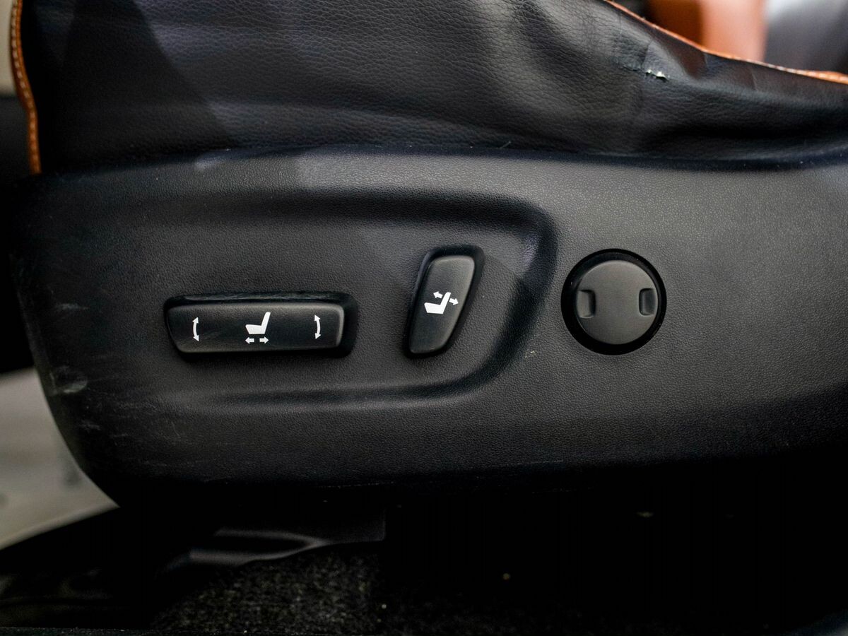 Toyota RAV4 2013 - фото автомобиля