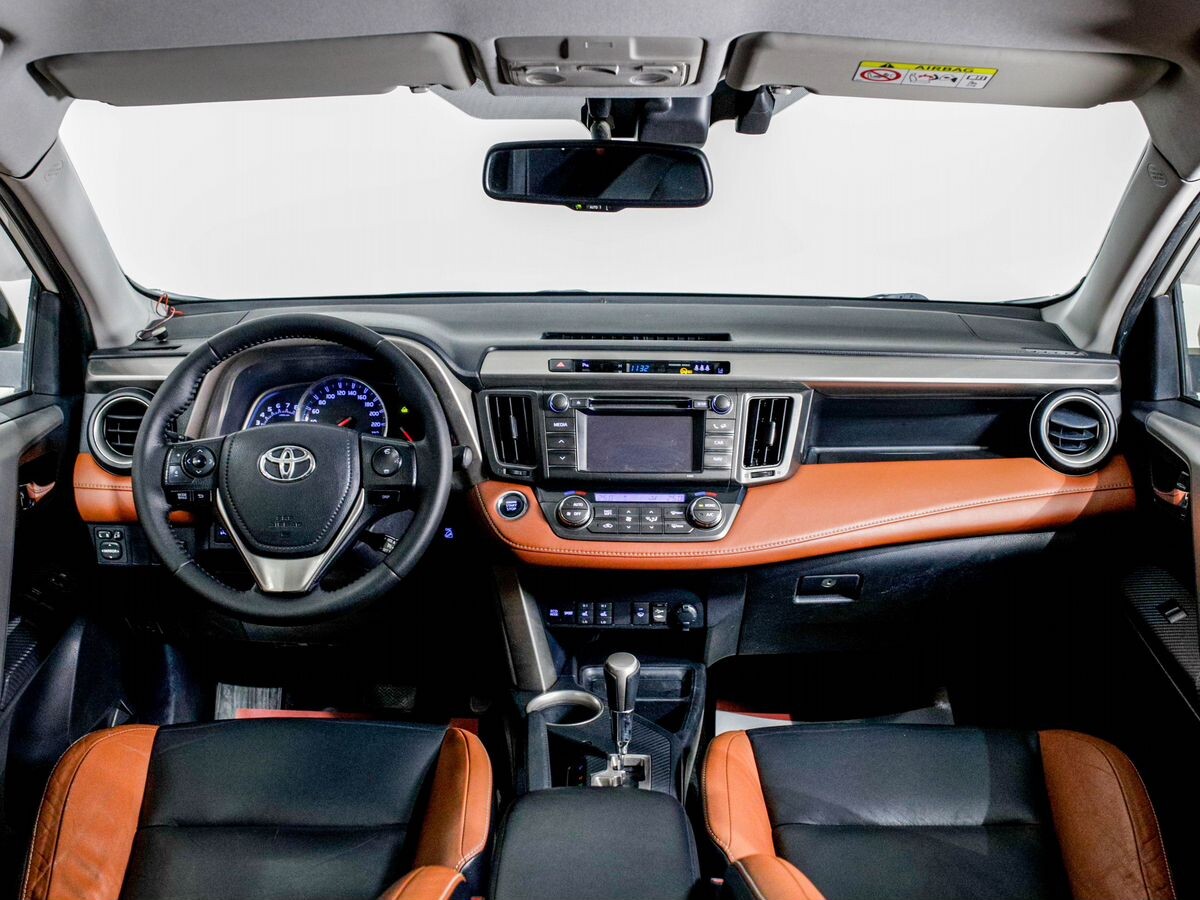 Toyota RAV4 2013 - фото автомобиля