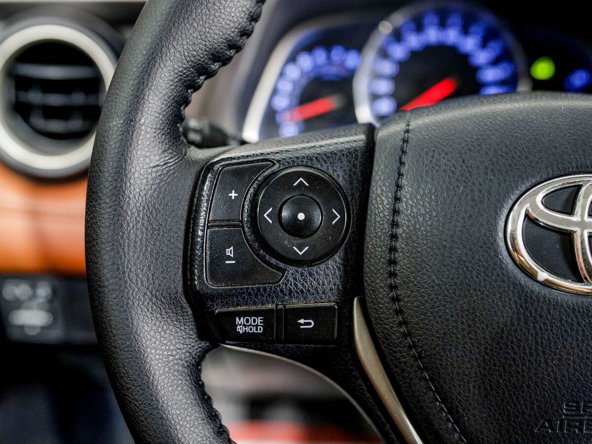 Toyota RAV4 2013 - фото автомобиля