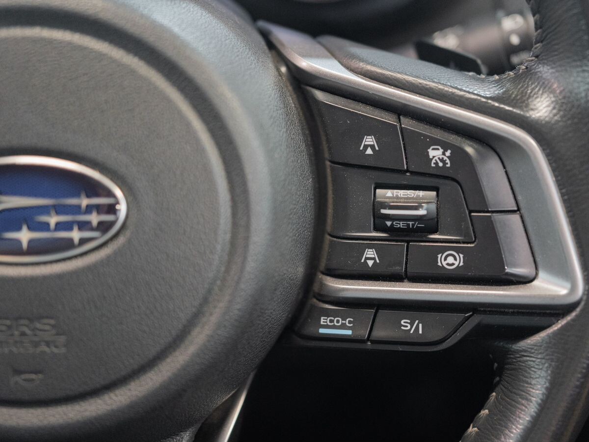 Subaru Forester 2021 - фото автомобиля