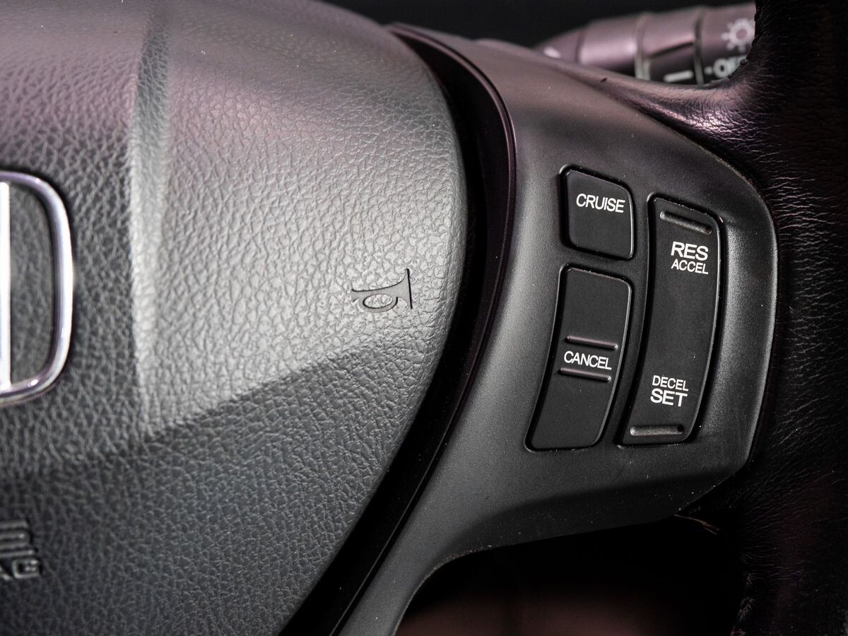 Honda Freed 2012 - фото автомобиля