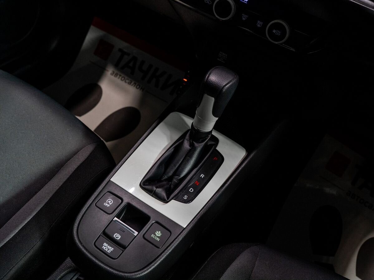 Honda Fit 2021 - фото автомобиля