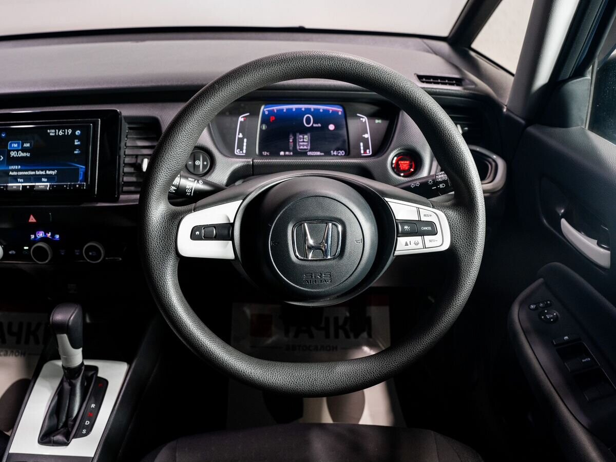 Honda Fit 2021 - фото автомобиля