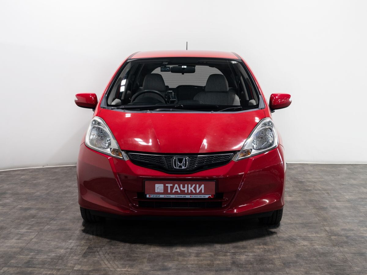 Honda Fit 2010 - фото автомобиля