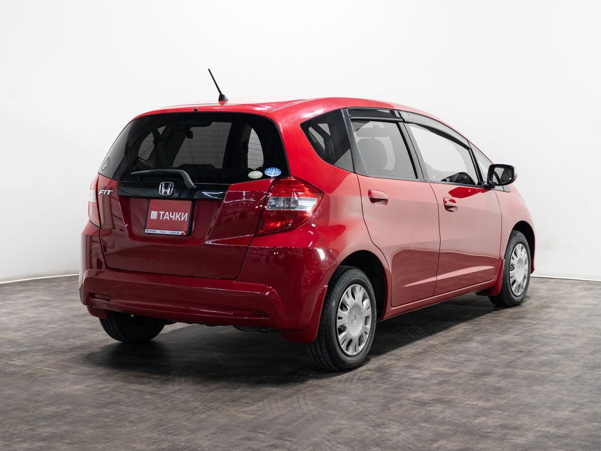Honda Fit 2010 - фото автомобиля