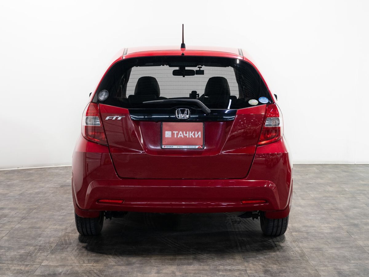 Honda Fit 2010 - фото автомобиля