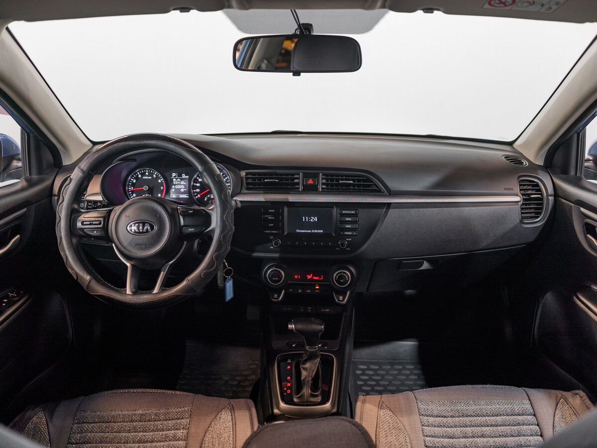 Kia Rio 2017 - фото автомобиля