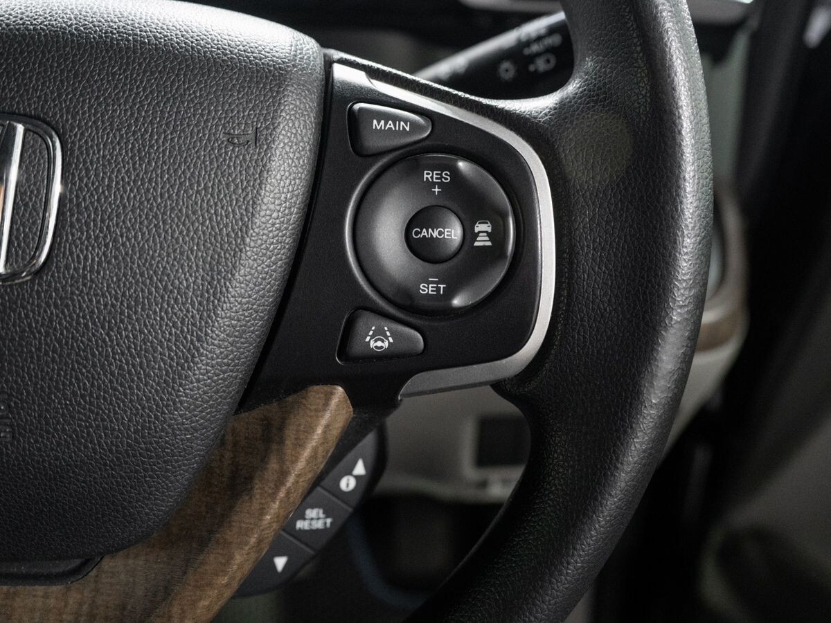 Honda Stepwgn 2015 - фото автомобиля