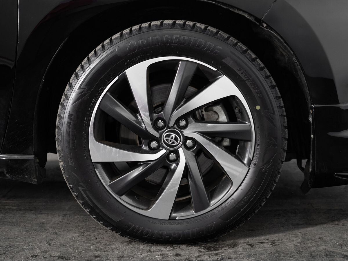 Toyota Harrier 2018 - фото автомобиля