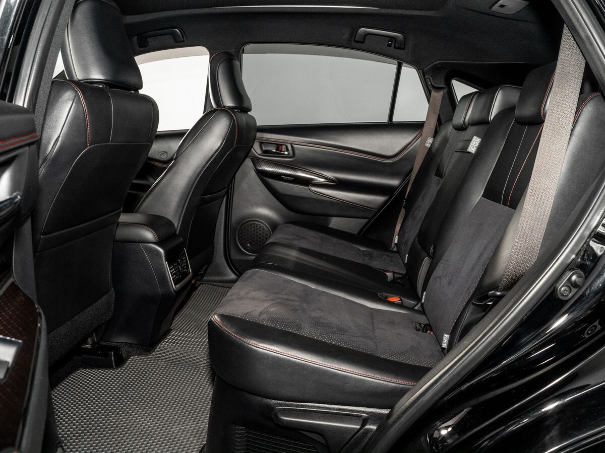 Toyota Harrier 2018 - фото автомобиля