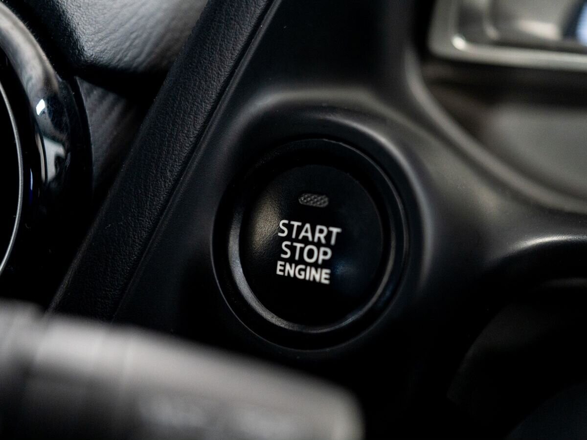 Mazda Demio 2018 - фото автомобиля