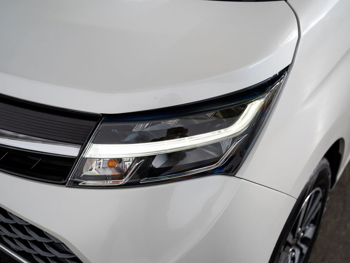 Toyota Tank 2018 - фото автомобиля