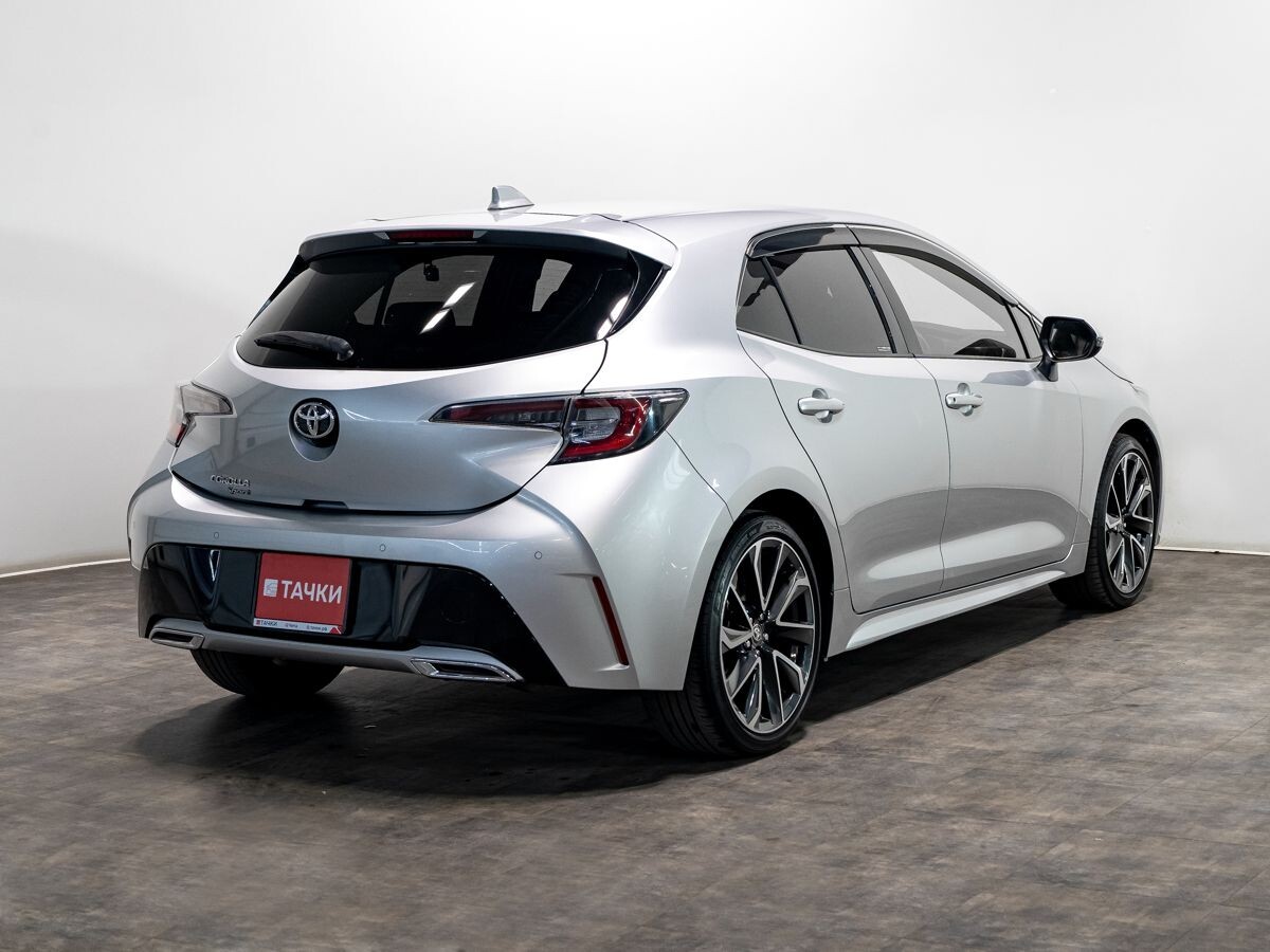 Toyota Corolla 2019 - фото автомобиля