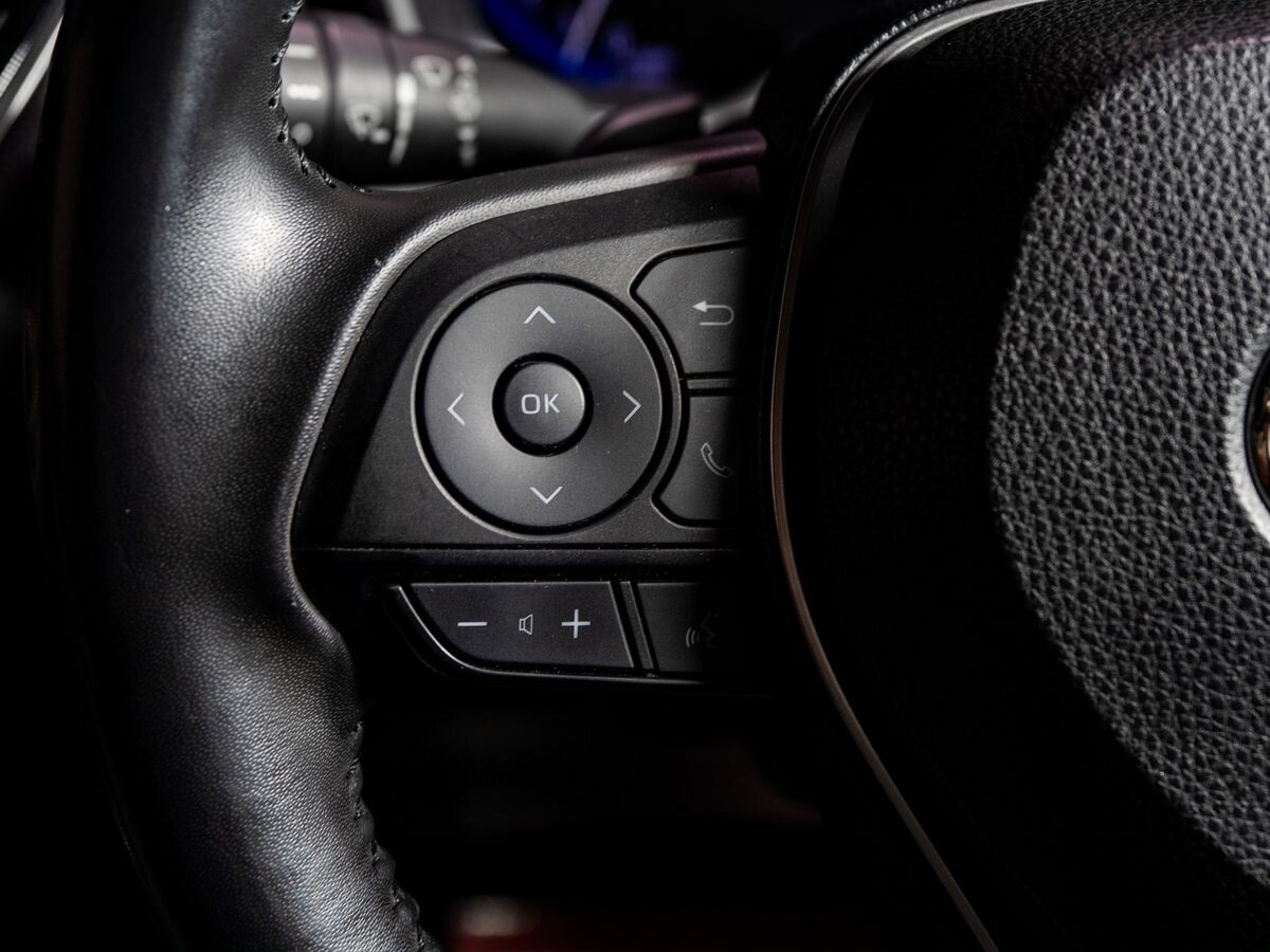 Toyota Corolla 2019 - фото автомобиля