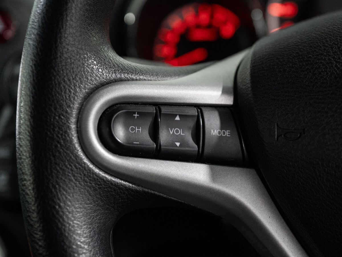 Honda Fit 2013 - фото автомобиля