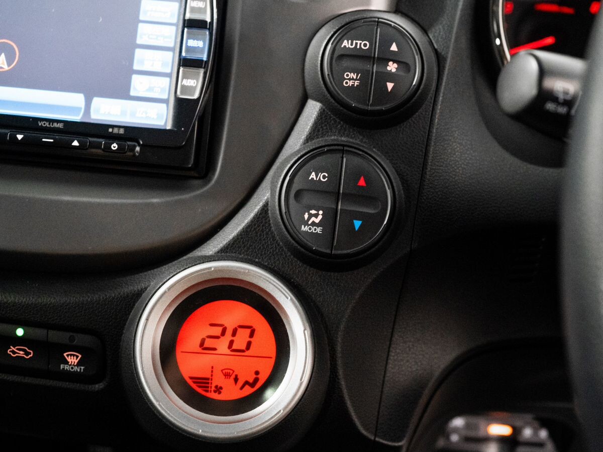 Honda Fit 2013 - фото автомобиля