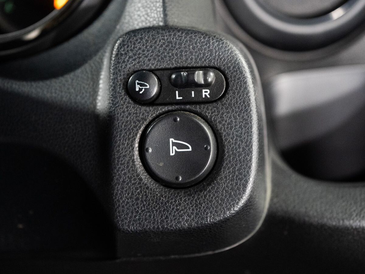 Honda Fit 2013 - фото автомобиля