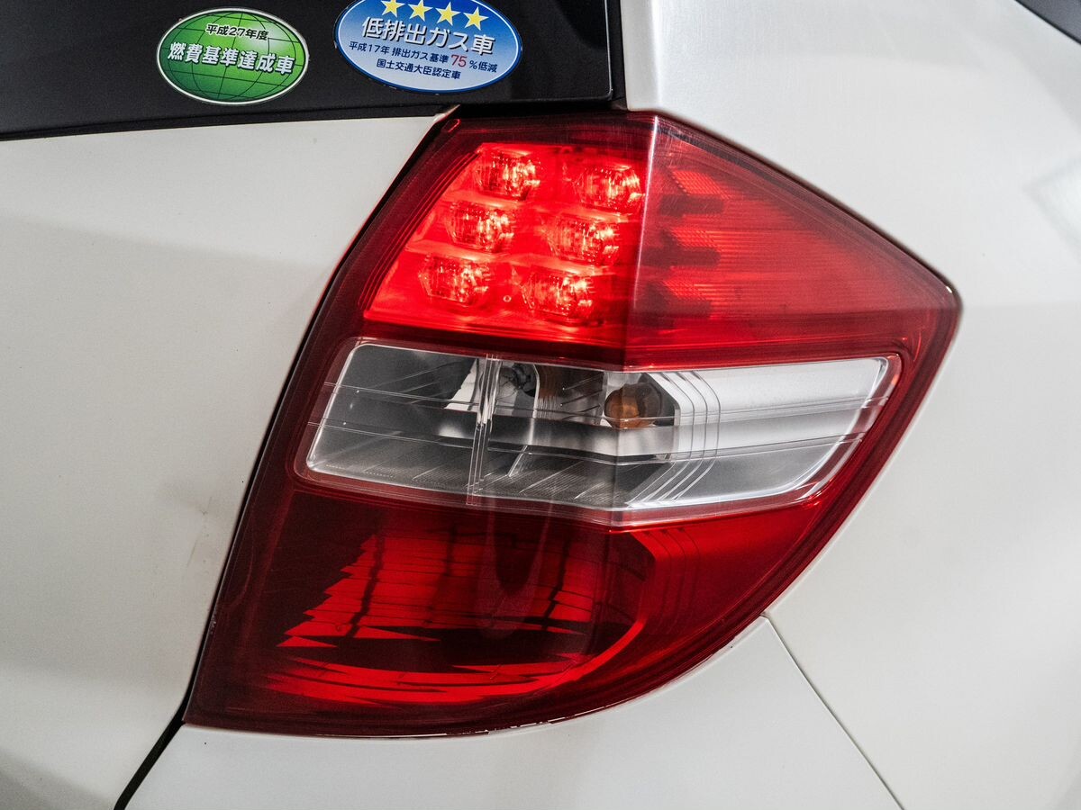 Honda Fit 2013 - фото автомобиля