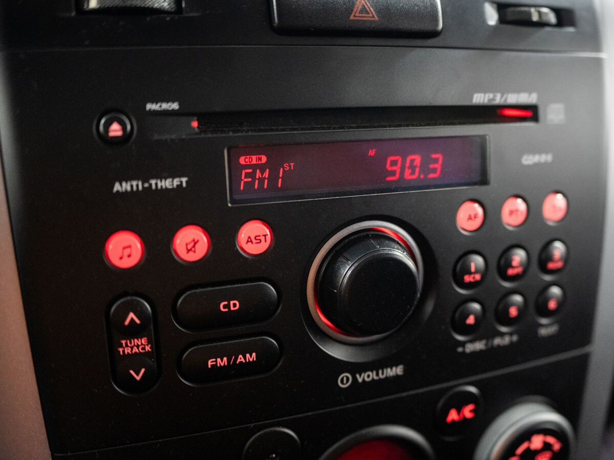 Suzuki Grand Vitara 2012 - фото автомобиля