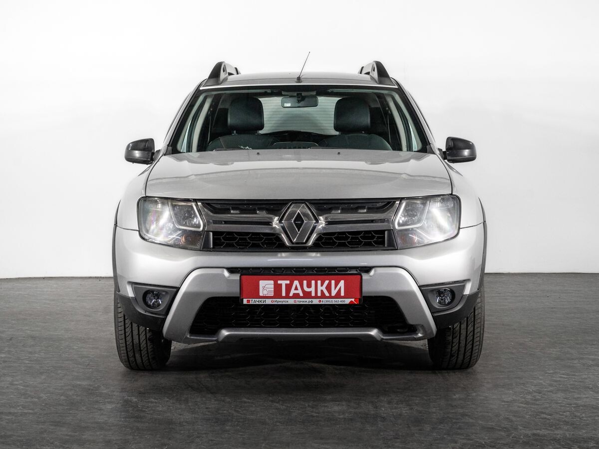 Renault Duster 2020 - фото автомобиля