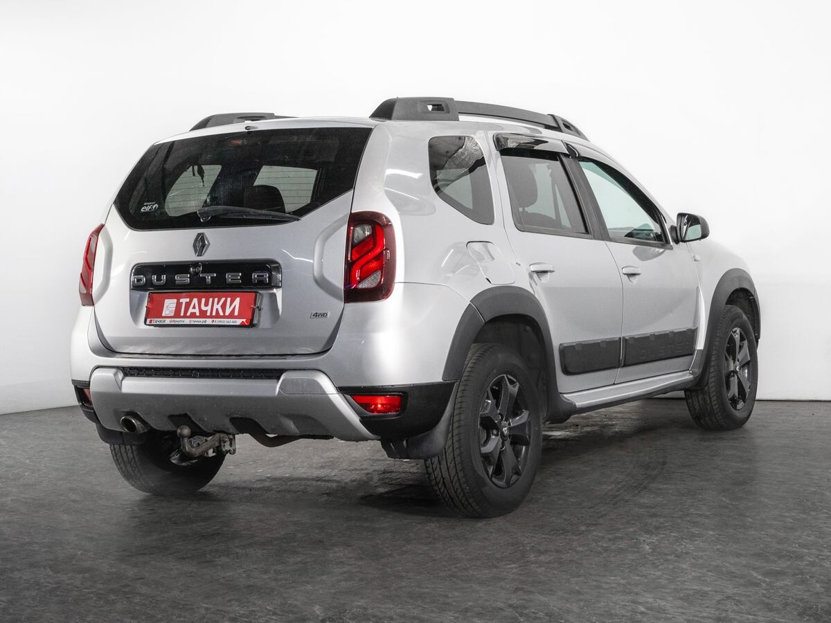 Renault Duster 2020 - фото автомобиля