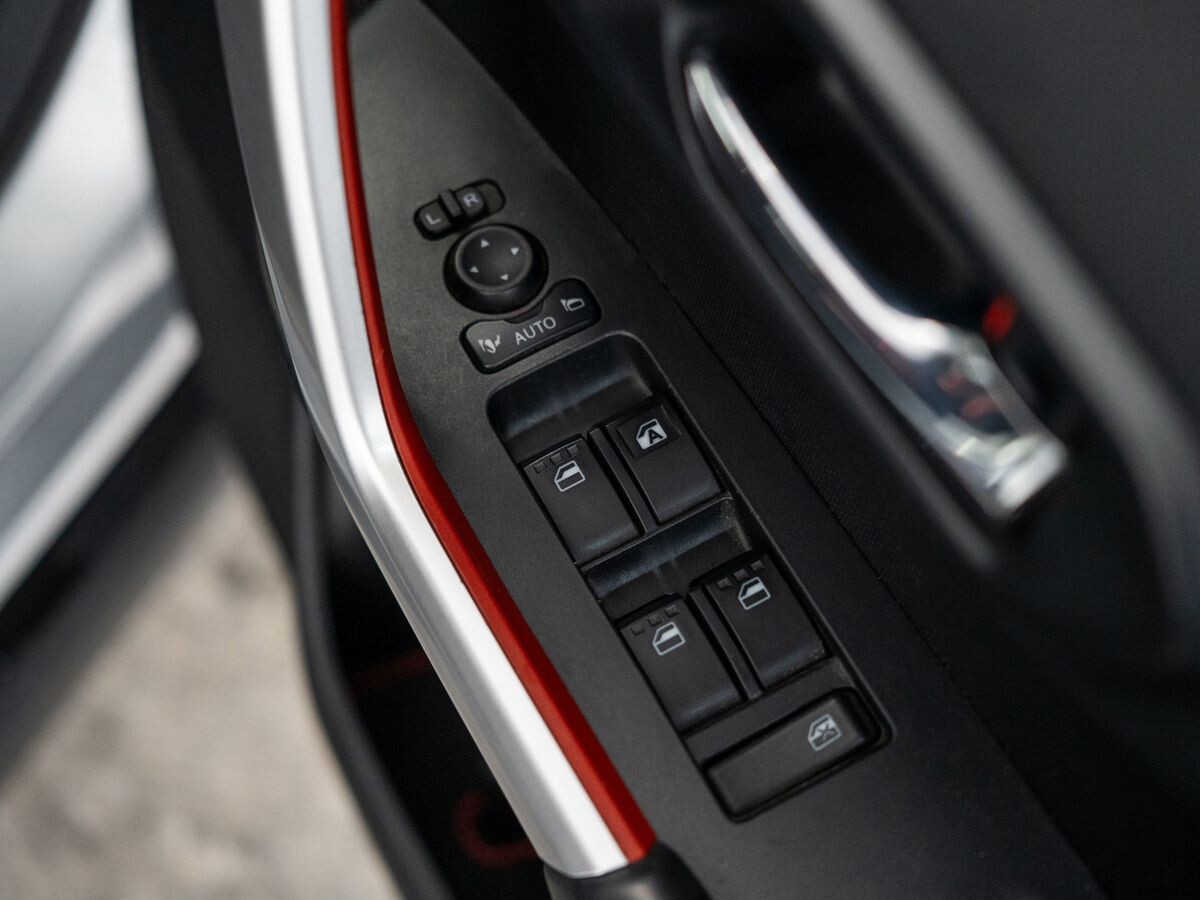 Toyota Raize 2020 - фото автомобиля