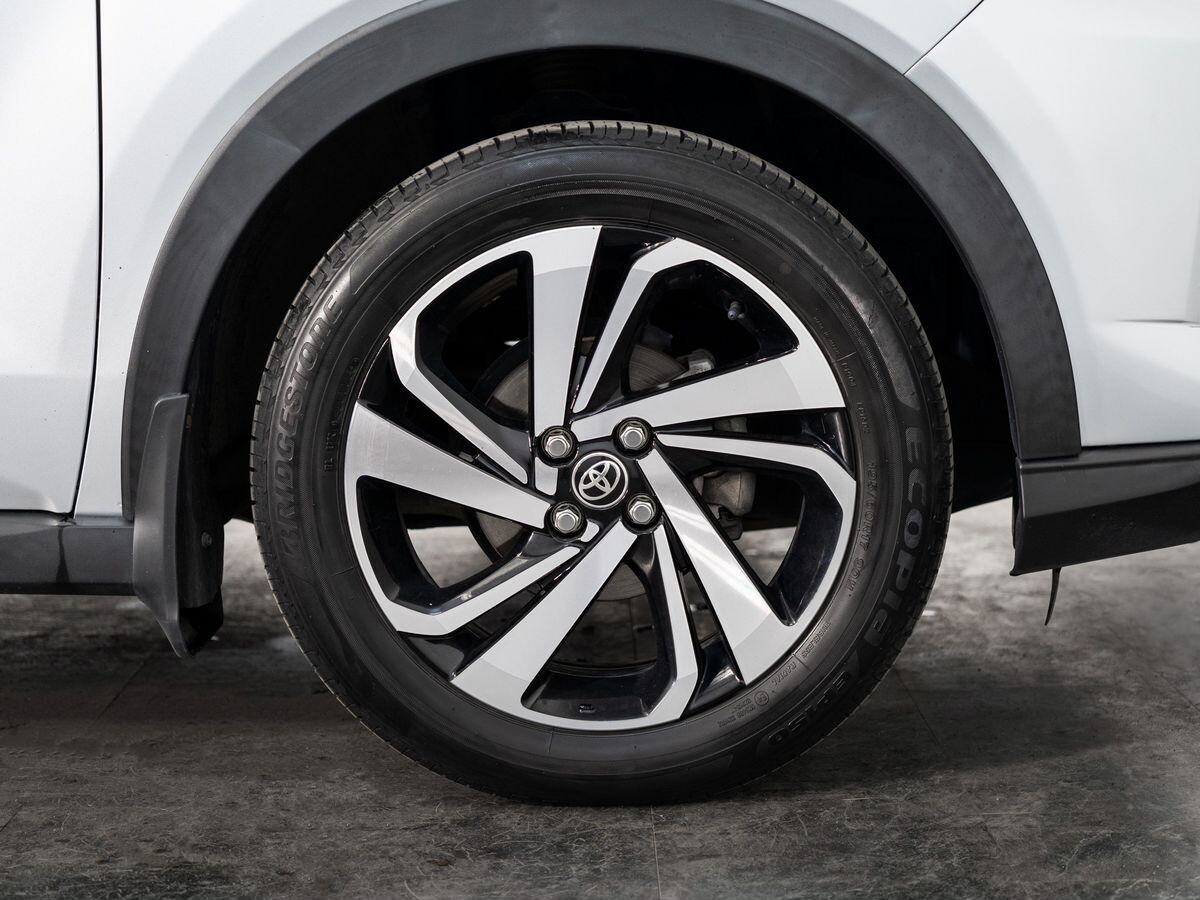 Toyota Raize 2020 - фото автомобиля