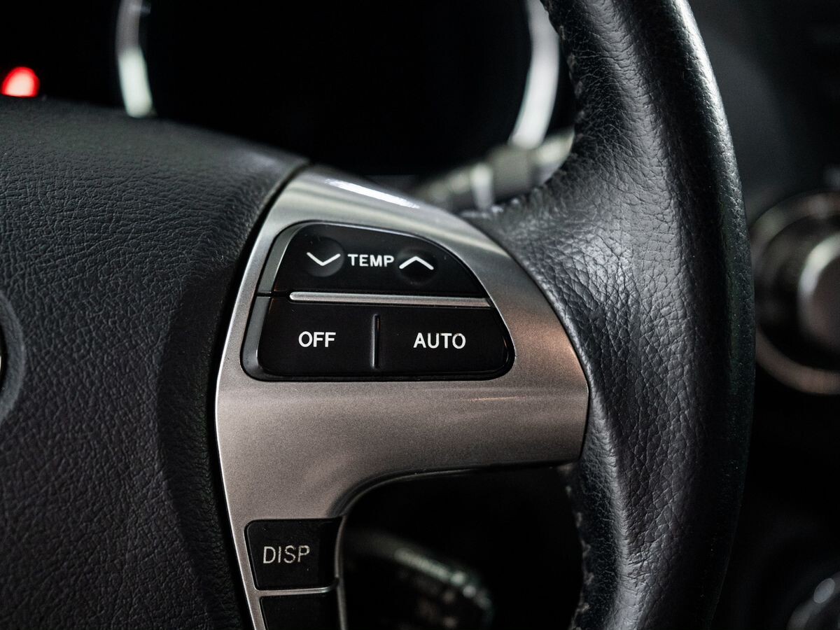 Toyota Highlander 2013 - фото автомобиля