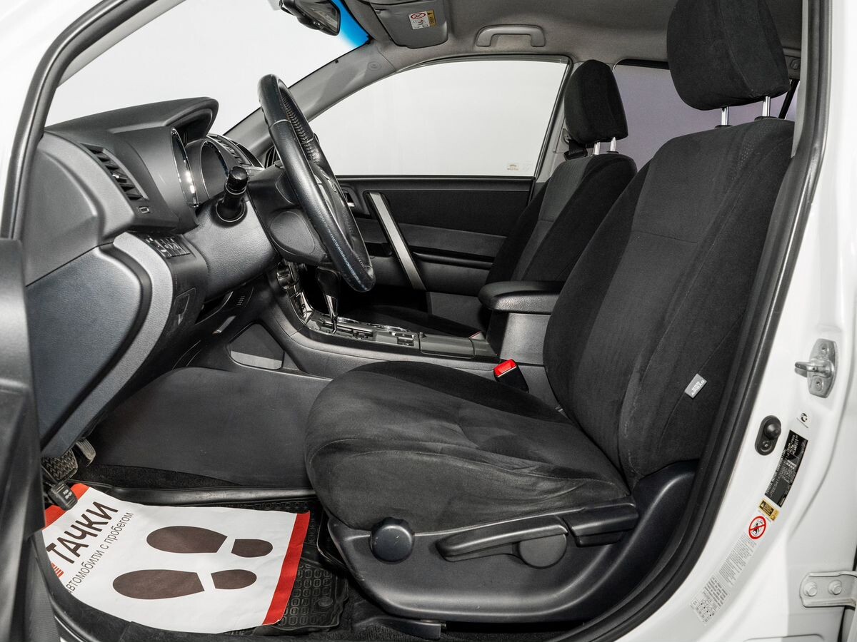 Toyota Highlander 2013 - фото автомобиля