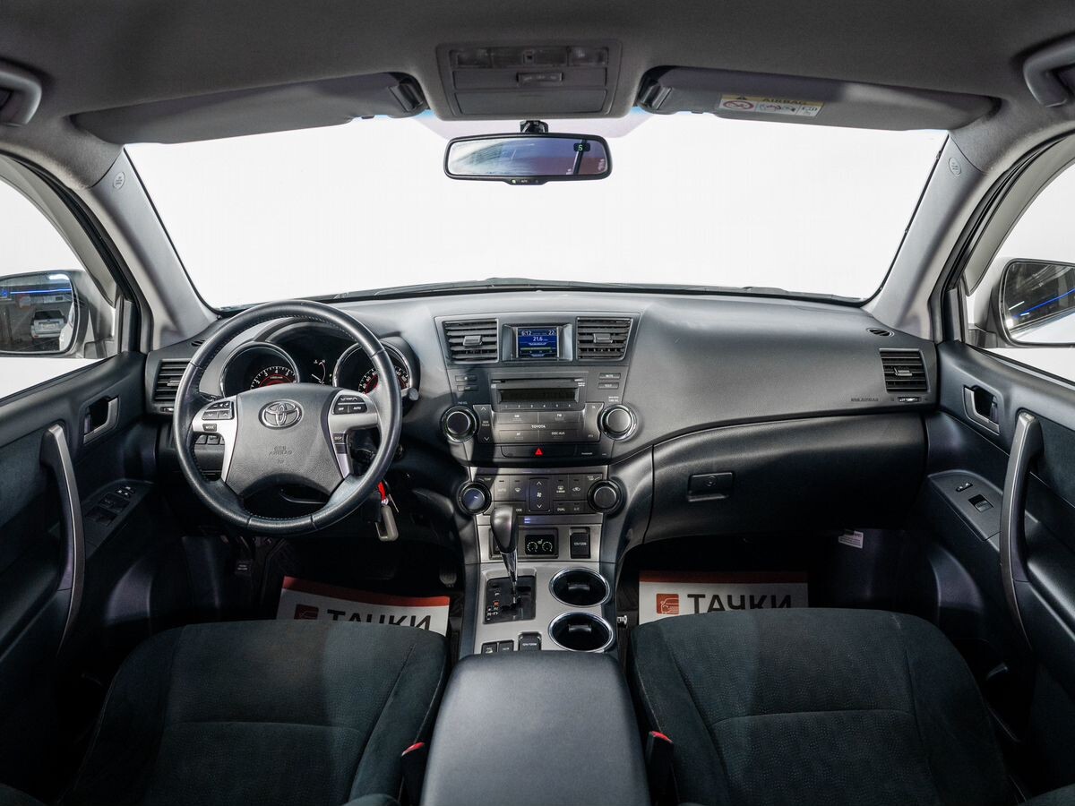 Toyota Highlander 2013 - фото автомобиля
