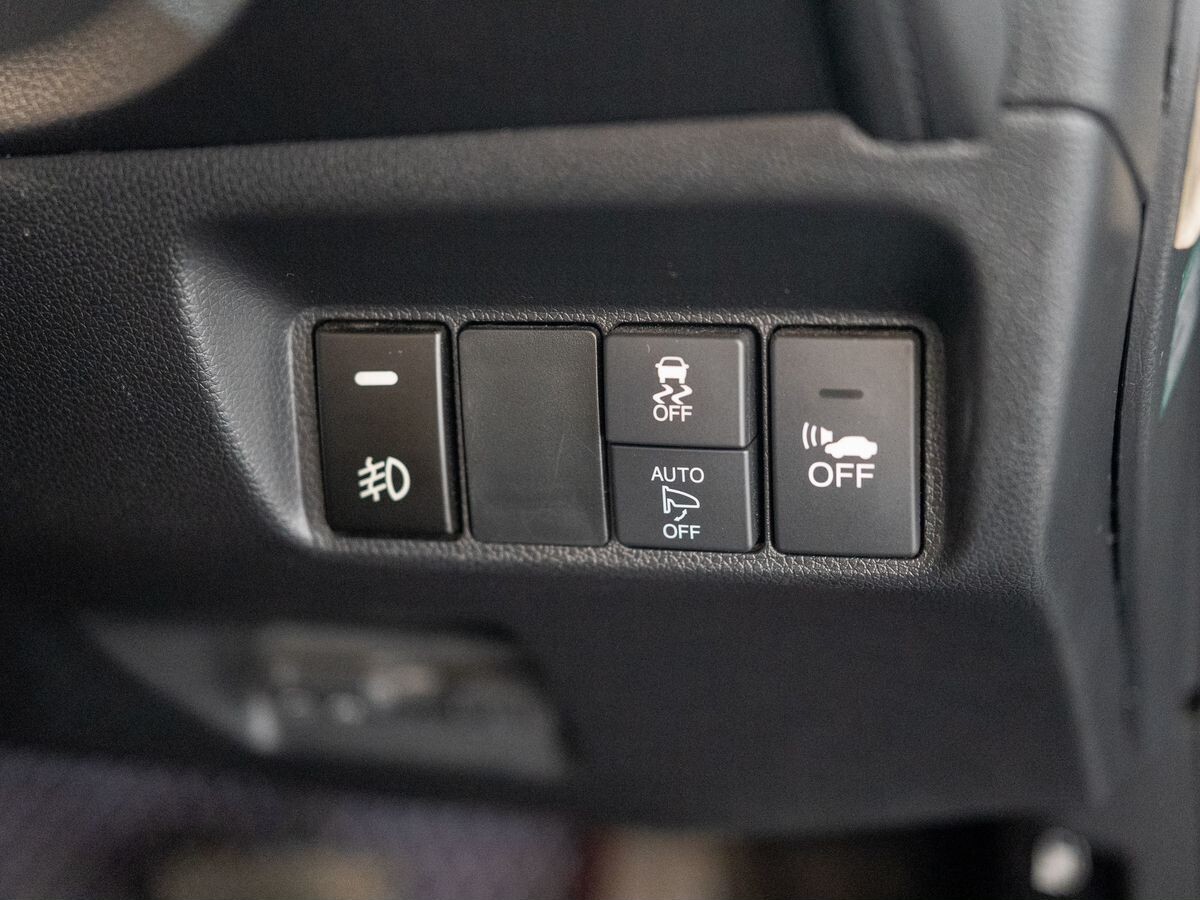 Honda Shuttle 2015 - фото автомобиля