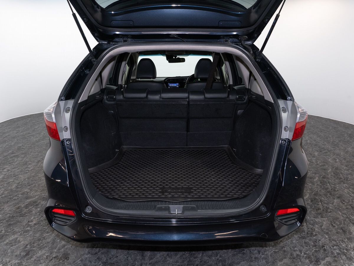 Honda Shuttle 2015 - фото автомобиля