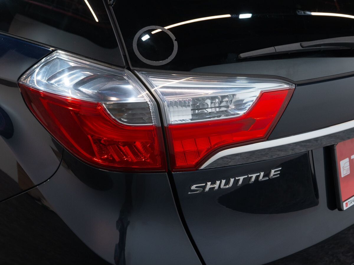 Honda Shuttle 2015 - фото автомобиля