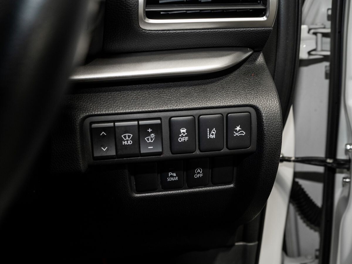 Mitsubishi Eclipse Cross 2018 - фото автомобиля